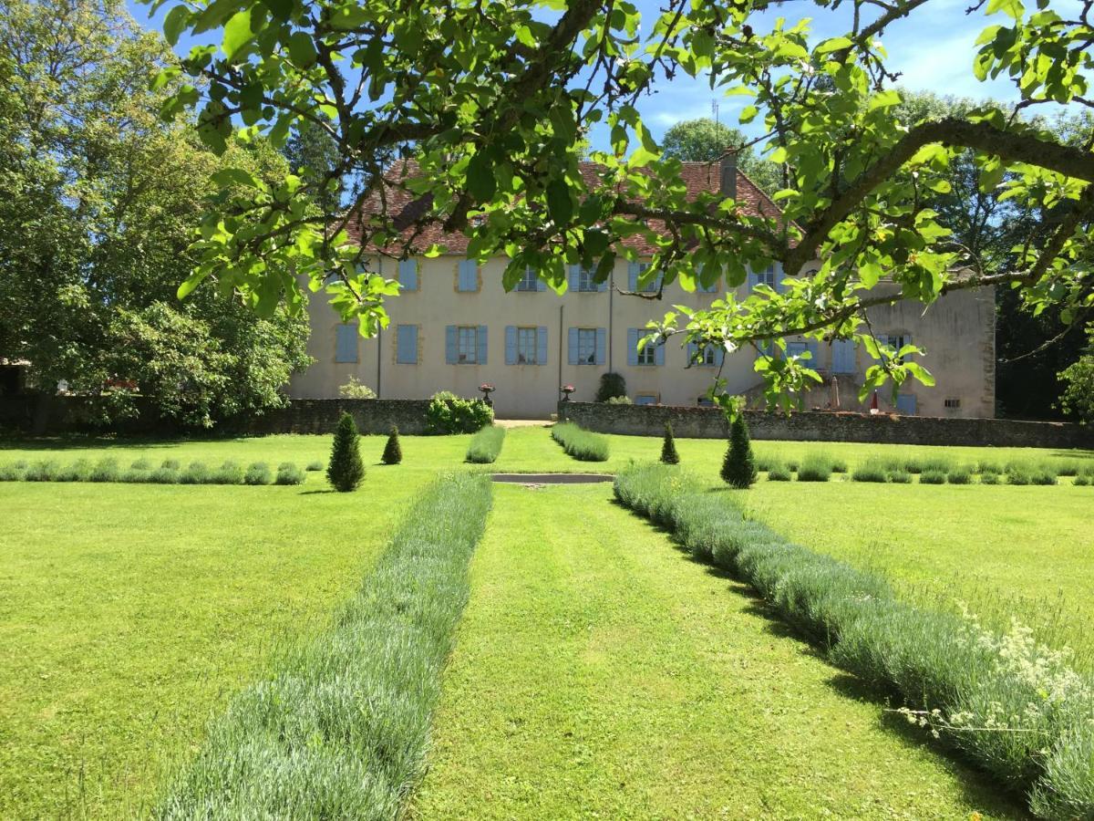 La Maison Des Peres Charolles Buitenkant foto